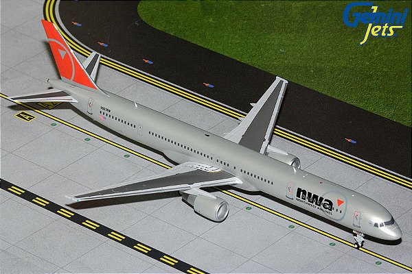 PRE-VENDA - Gemini Jets- 1:200 Northwest Airlines B757-300