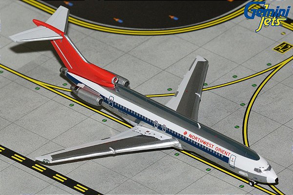 PRE-VENDA - Gemini Jets- 1:400 Northwest Boeing 727-200
