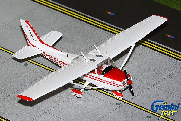 Gemini Jets 1:72 Private Cessna 172S N12631 (Pré-venda)