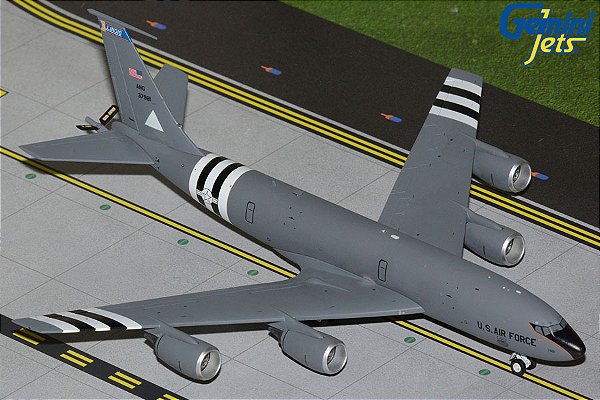 Gemini Jets 1:200 U.S. Air Force KC-135R 63-7981 (Pré-venda)