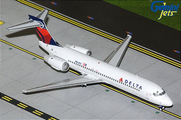 Gemini Jets 1:200 Delta Air Lines Boeing 717-200 (pré-venda)