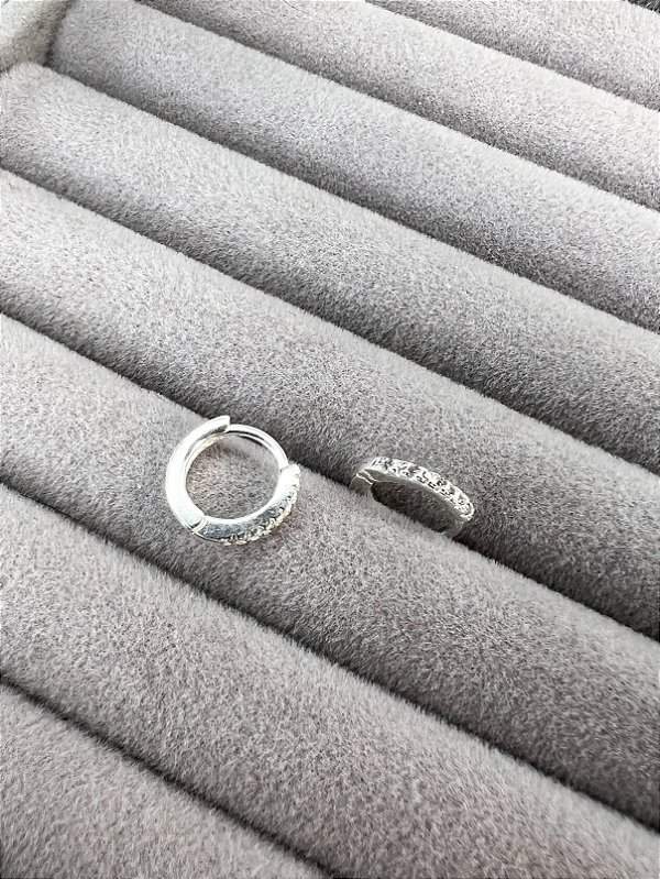 Brinco Argola Click com Zircônia em Prata 925 11mm