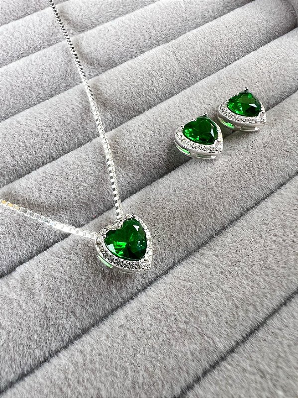 Conjunto de Colar e Brincos Cravejado Pedra Coração Verde Prata 925