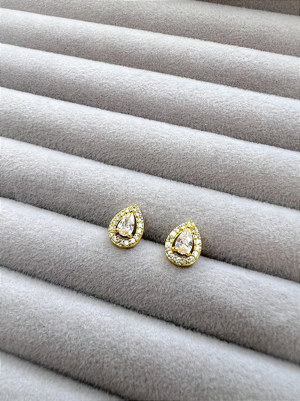Brinco Gota Cravejado Banhado a Ouro 18k
