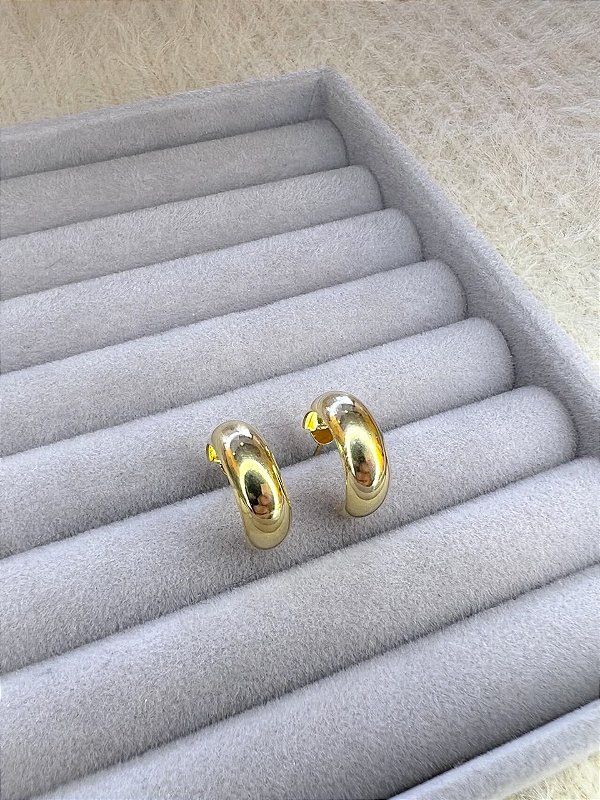 Brinco Argola Lisa Banhado a Ouro 18K
