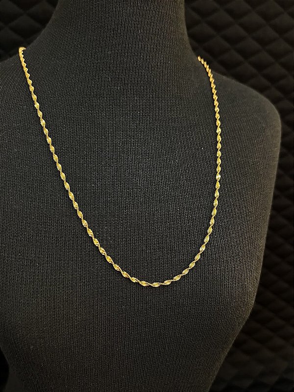 Colar Torcido Banhado a Ouro 18k
