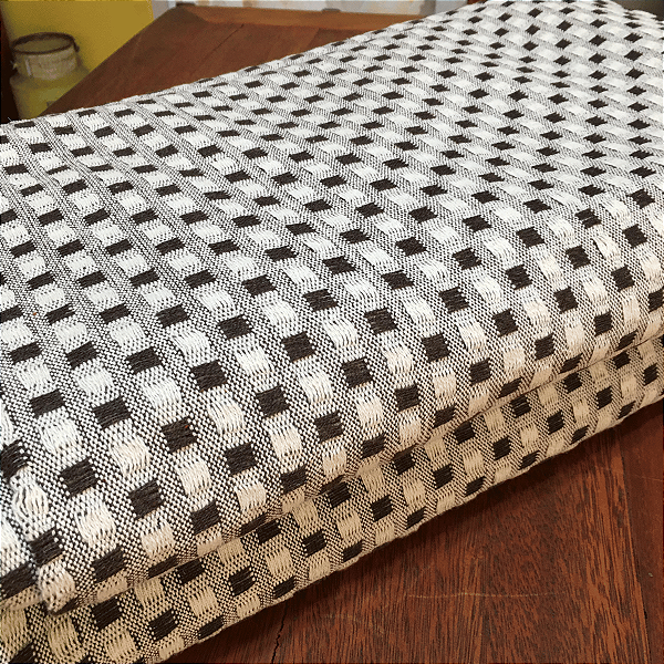 Manta para Sofá Artesanal e Versátil – Queen – (2,20X2,50)