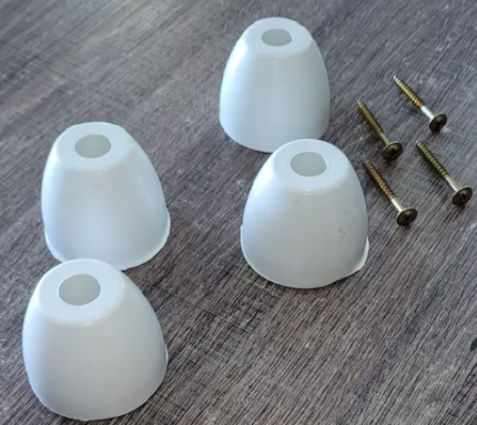 Kit C/ 4 Pé De Sofá Rack Cômoda 4cm Plástico Pezinho Sapata