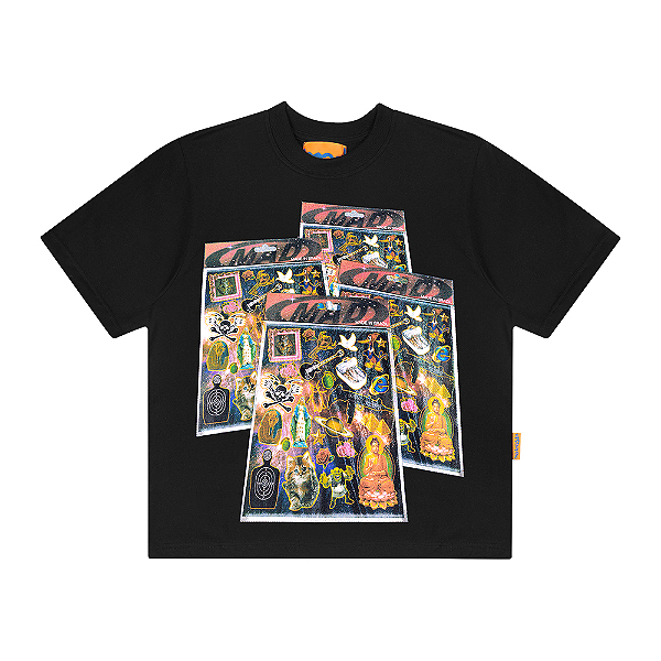 Camiseta MAD Enlatados Adesivos Feito no Brasil Preto