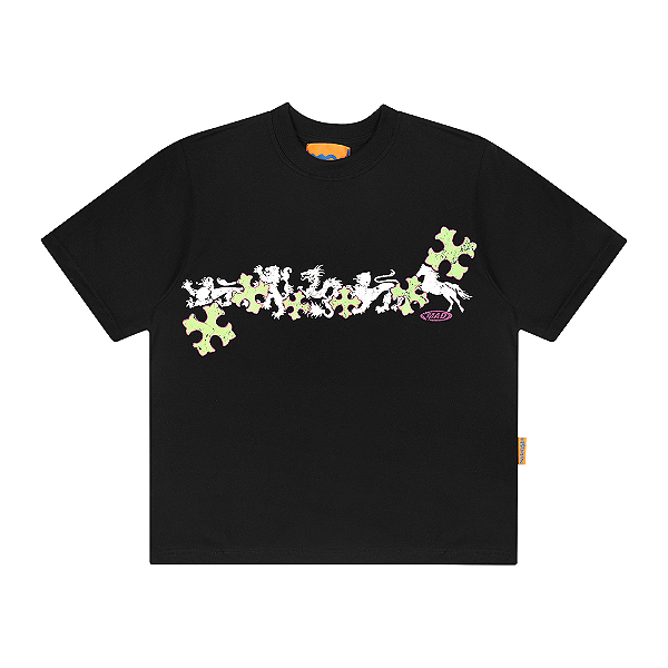 Camiseta MAD Enlatados Desfile Dracônico Preto