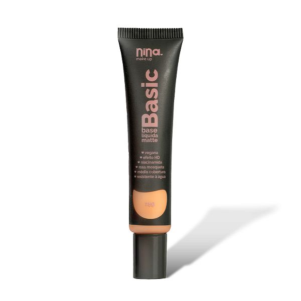 Base Basic Nina Makeup