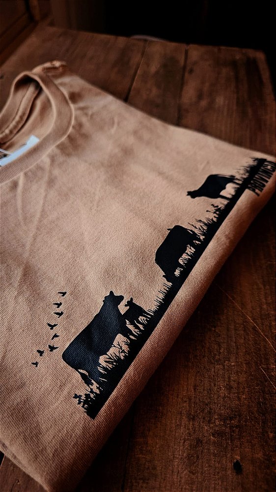 T-SHIRT O CAMPO FEMININA