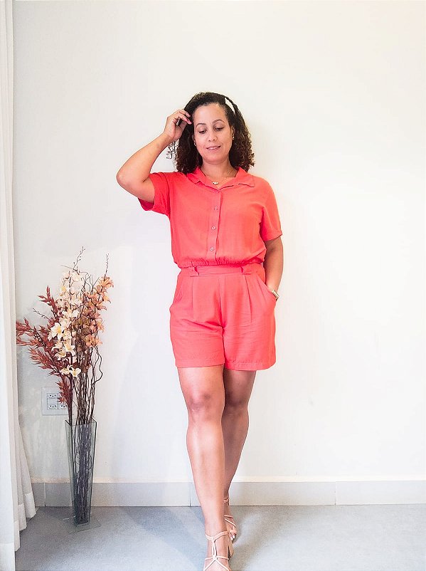 Conjunto Shorts Camisa Cropped