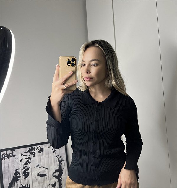 BLUSA GOLA POLO PRETA MANGA LONGA
