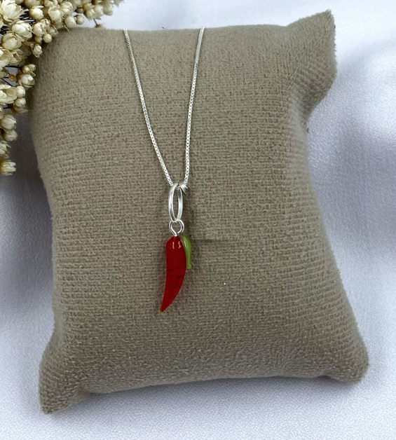 Pingente Pimenta Pimentinha Resina e Prata 925