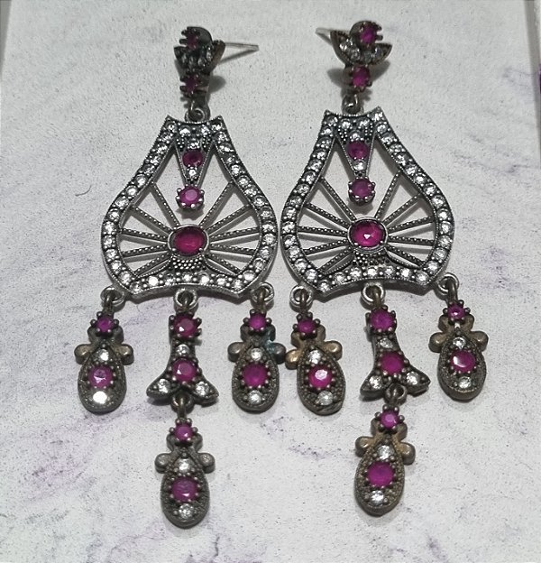 Brinco Turco Prata 925 e Bronze Longo Zircônias Pink e Cristal