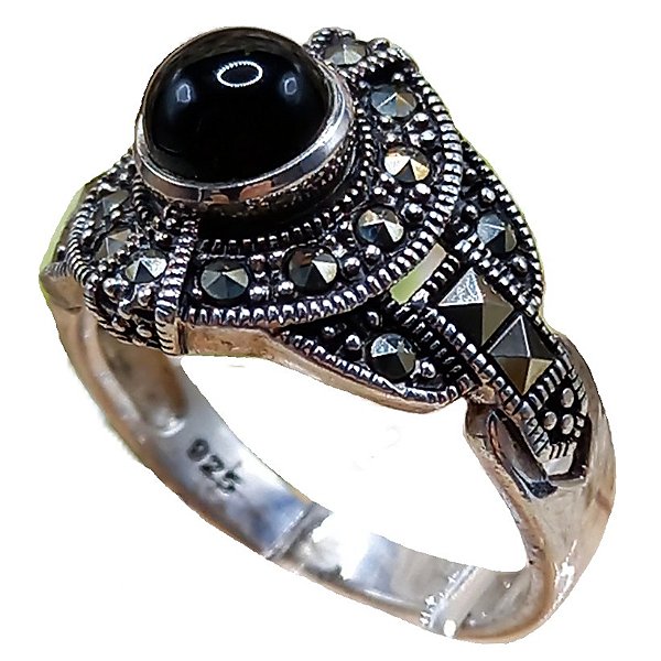 Anel De Prata 925 Redondo Com Marcassitas e Pedra Ônix No. 18