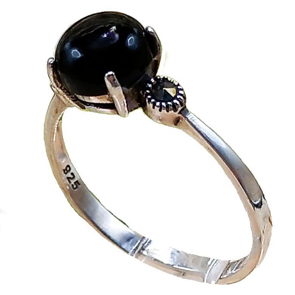 Anel Solitário De Prata 925 Com Marcassitas e Esfera de Ônix No. 18