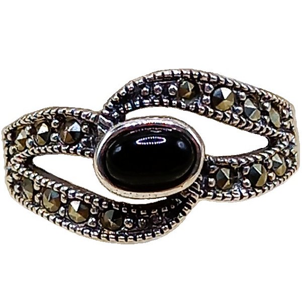 Anel De Prata 925 Com Marcassitas e Ônix No. 18 4g