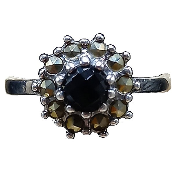 Anel Flor De Prata 925 Com Marcassitas e Ônix 3,2g No. 18