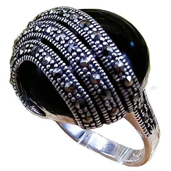 Anel Redondo de Prata 925 com Marcassitas e Ônix No. 15