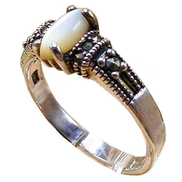 Anel De Prata 925 Com Marcassitas e Madrepérola 3,3g No. 18