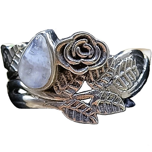 Anel de Prata 925 Flor e Folhas com Gota Pedra da Lua 6g