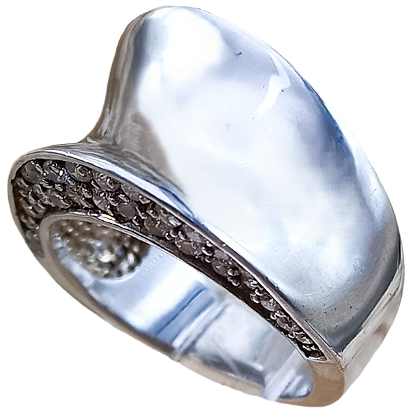 Anel de Prata 925 com Zircônias Cristal 9g