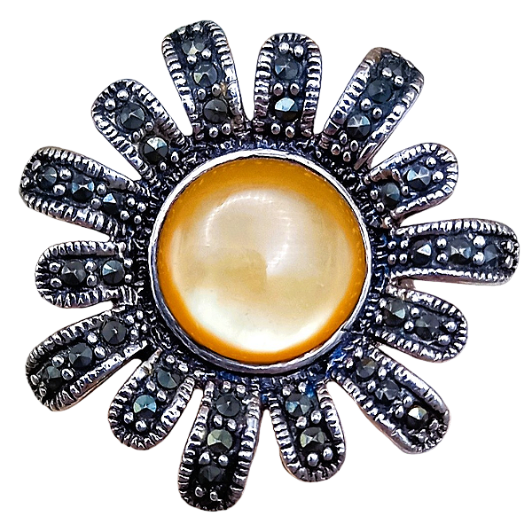 Anel Flor de Prata 925 com Madrepérola Amarela e Marcassitas