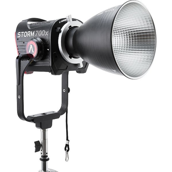 Aputure Storm 700x - LED BLAIR