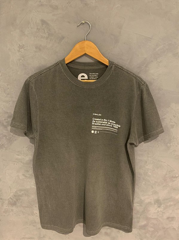 Camiseta Stone