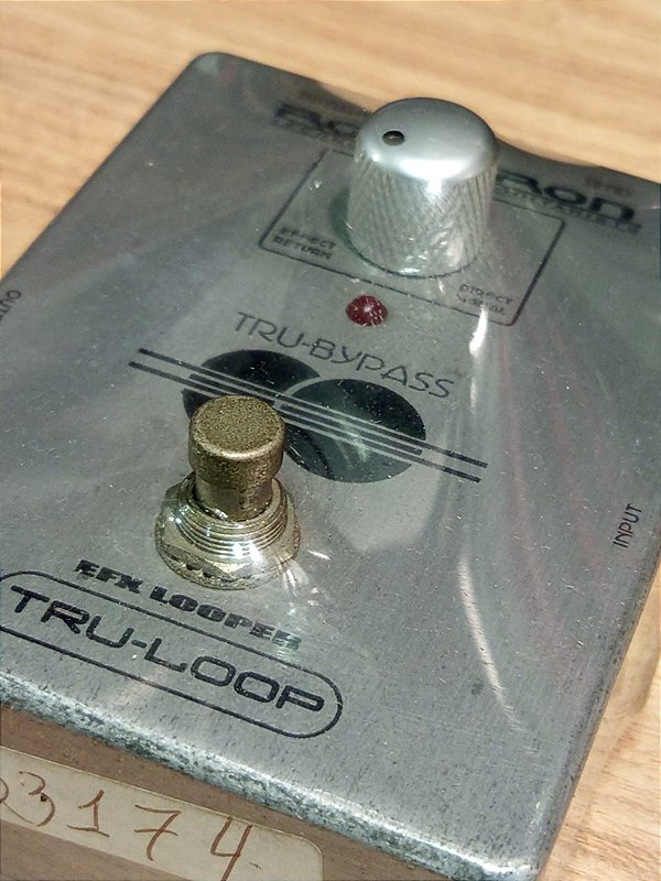 ROCKTRON PEDAL TRU-LOOP  (OUTLET)