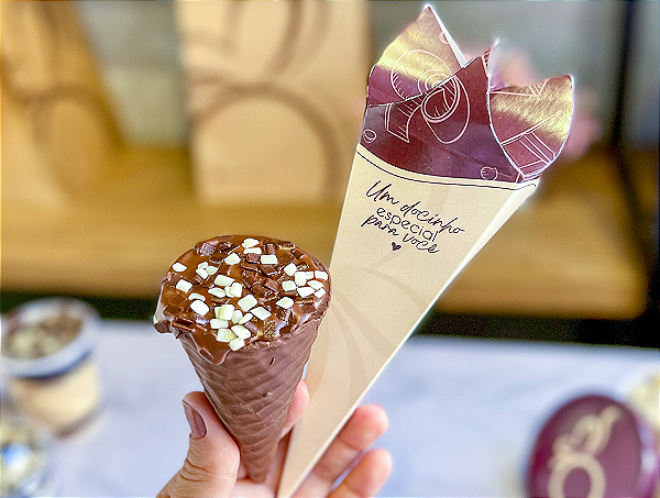 Cone trufado Casadinho - Ninho e Brigadeiro - Delivery