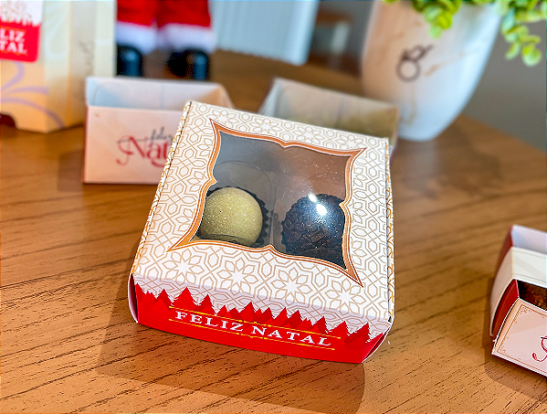 Caixa Natalina com 4 Brigadeiros