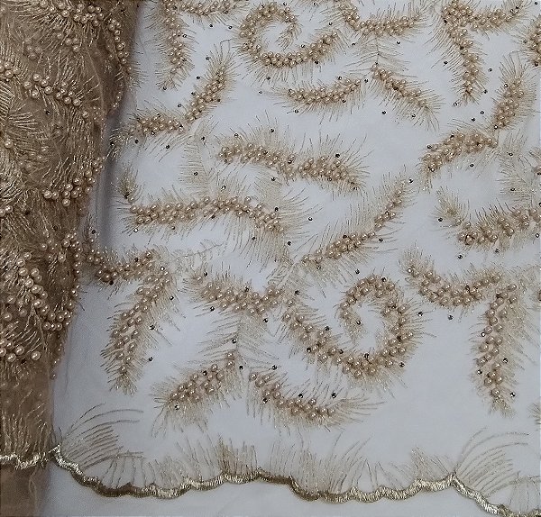Tecido renda tule bordado com pedraria e pérola dourado _ 1,30cm larg.