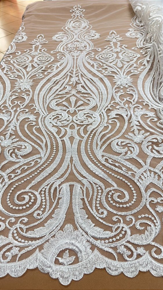 Tecido renda tule bordado off white