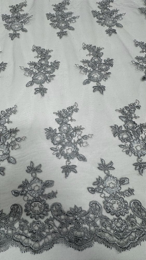 Tule bordado sem pedrarias floral cor prata,Largura 130 cm