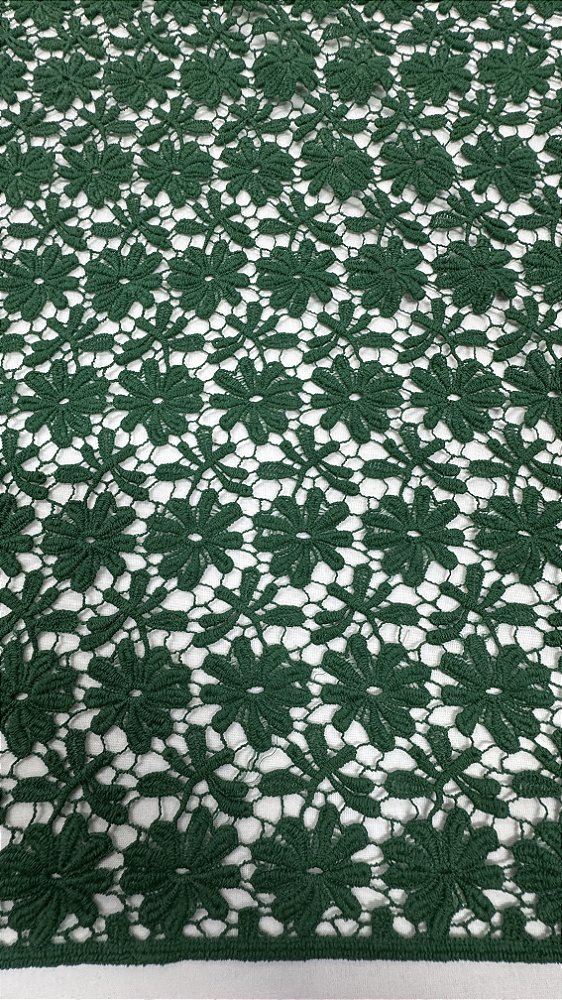 Renda Guipir verde ,largura 130 cm composição 100% Poliéster
