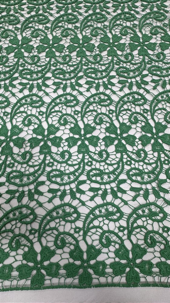 Renda Guipir verde ,largura 130 cm composição 100% Poliéster