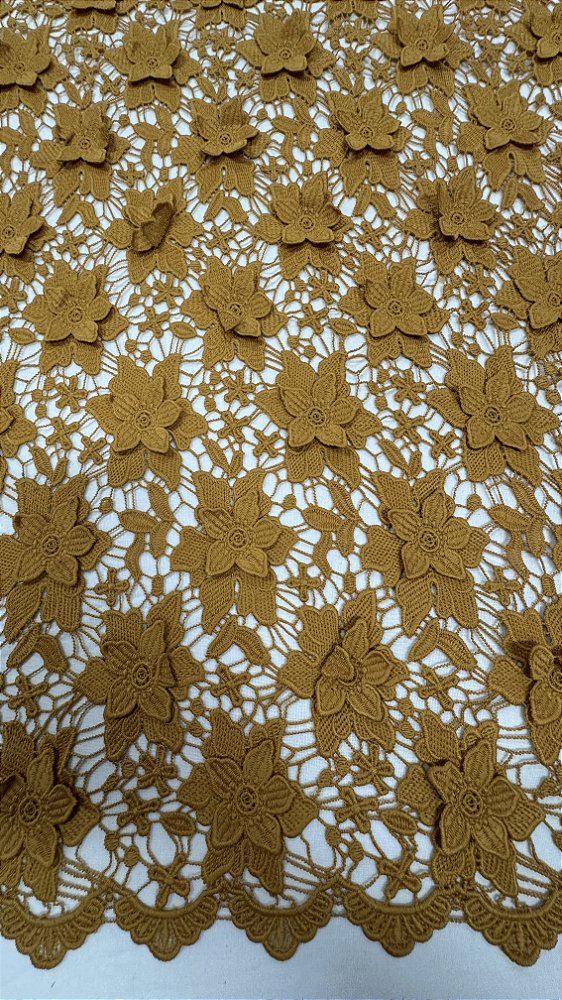 Renda Gupir 3d ouro velho,largura 130 cm composição 100% Poliéster