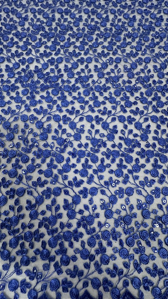 Tule Bordado com paetês,azul royal largura 130 cm composição 100% Poliéster.