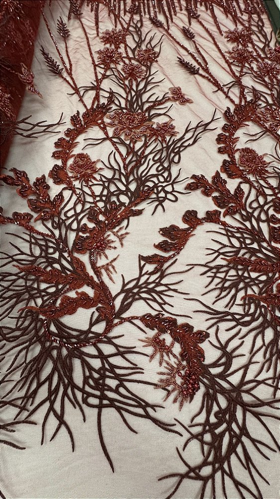 Tule bordado com pedrarias,Marsala 130 cm composição 100% Poliamida.