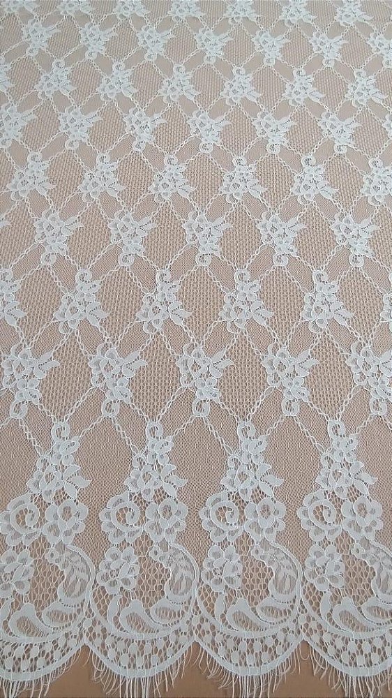 Tecido renda chantilly off white 130 de largura