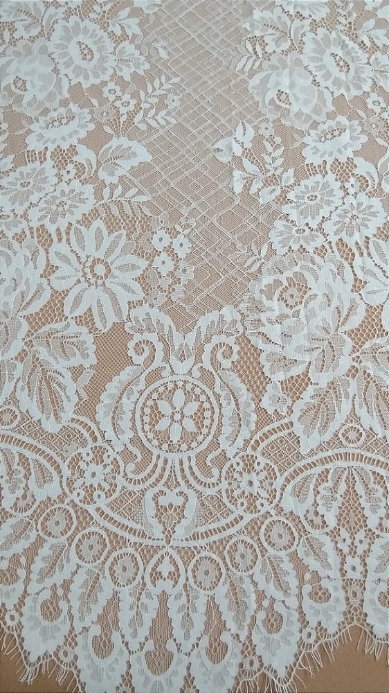 Tecido Renda Chantilly off white un-300x145