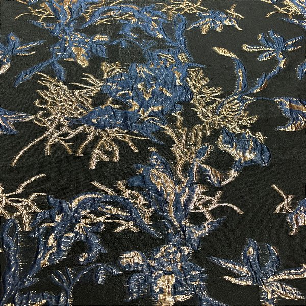 Tecido Jacquard Bordado com Relevo Floral