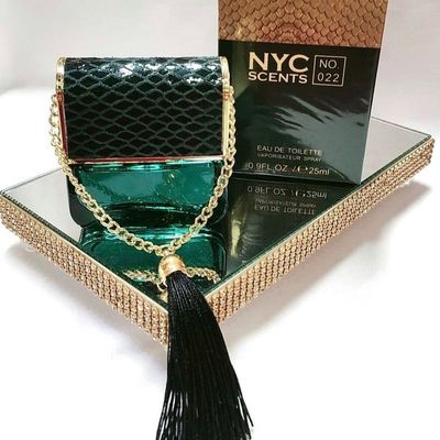 PERFUME 022 NYC BRAND DECADENCE BOLSINHA VERDE MINIATURA 25ML
