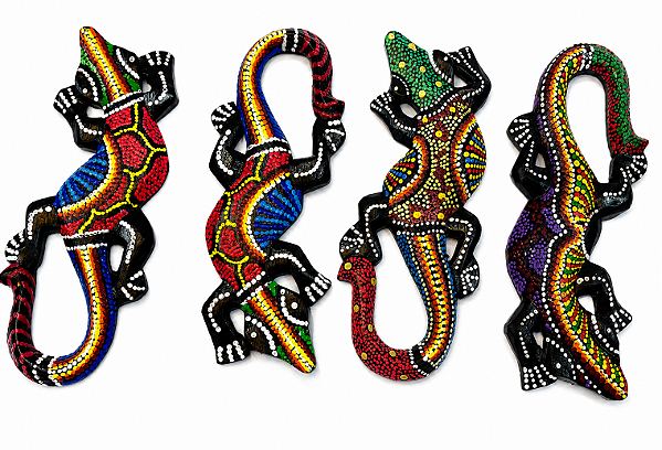 Salamandra Decorativa de Parede – Artesanato Pintado à Mão