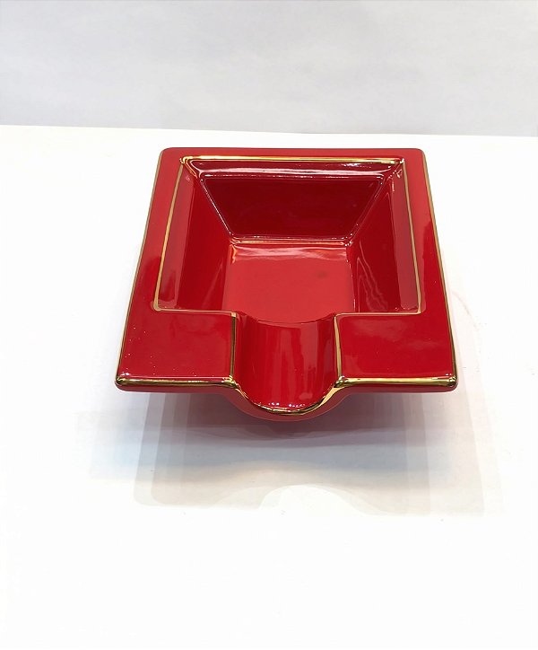 Cinzeiro de Porcelana para Charutos - Coleção Clássica