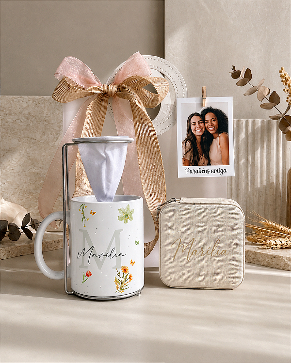 Sacola com caneca e porta jóias personalizado