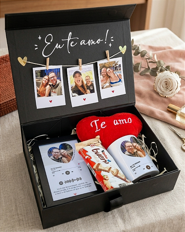 Caixa presente namorado(a) com caneca e porta retrato spotify personalizada
